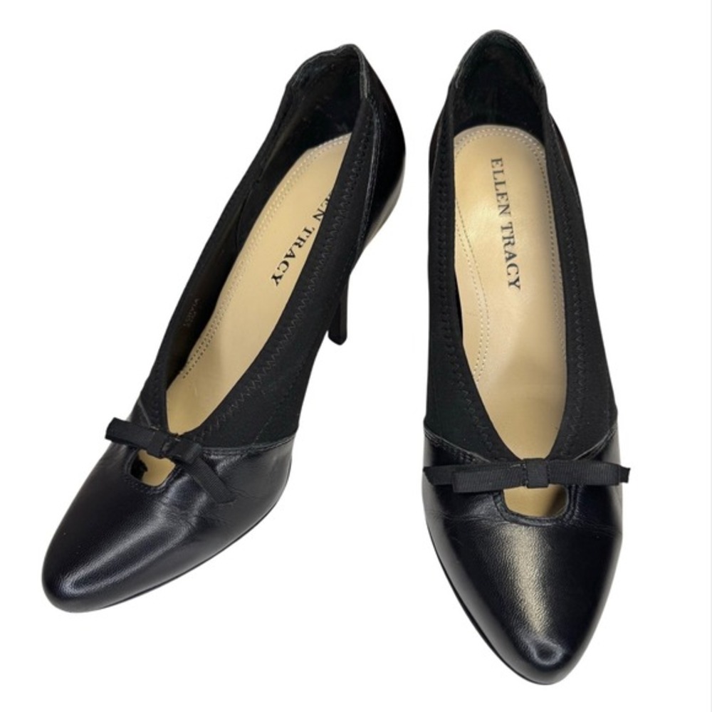 Ellen Tracy SZ 6.5 Black Leather Heels with Bow - Corporate Goth Classic Witchy